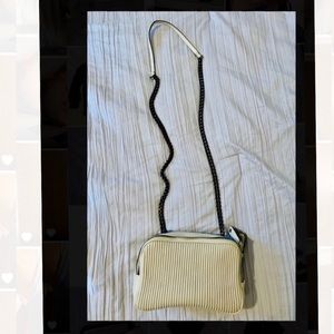 ZARA CROSSBODY BAG